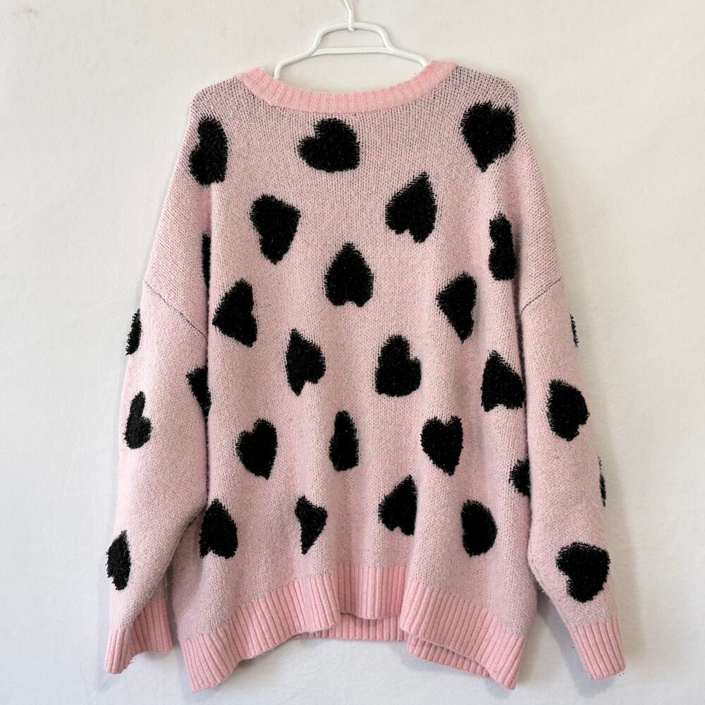 Torrid Sweater Women’s Plus 2X Oversized Baggy Pink Hearts Soft Comfy Snuggly - Picture 3 of 11